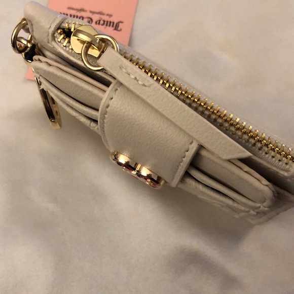 Juicy Couture Angel Glitz Out Tab Elongated Faux Leather CC Wallet NWT - Picture 14 of 16